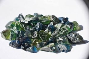 Chanthaburi Gem Market has a rich and early history that dates back several centuries. Small-scale gemstone mining and trading in Eastern Thailand, including Chanthaburi, were described as early as the 15th century. These Sapphire fields extend across the border into Cambodia and are largely unexploited today.